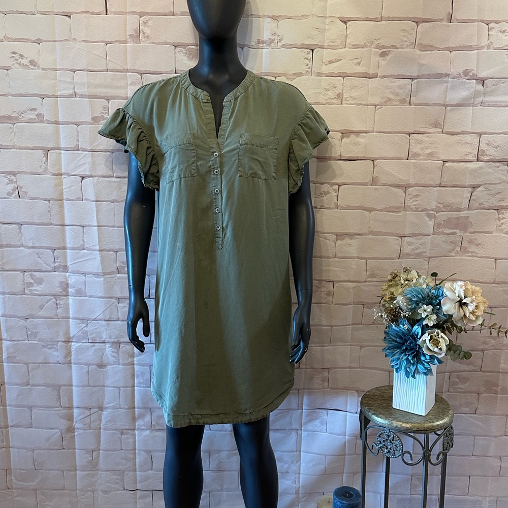 Green Ruffle Sleeve Dress